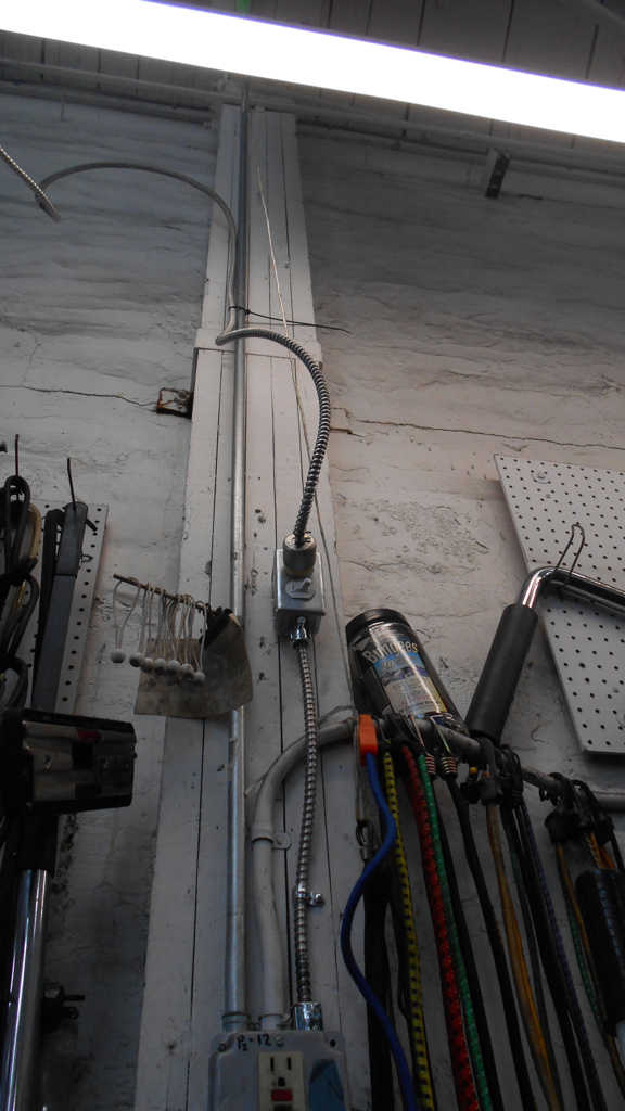 New combi switch for lighting in bay